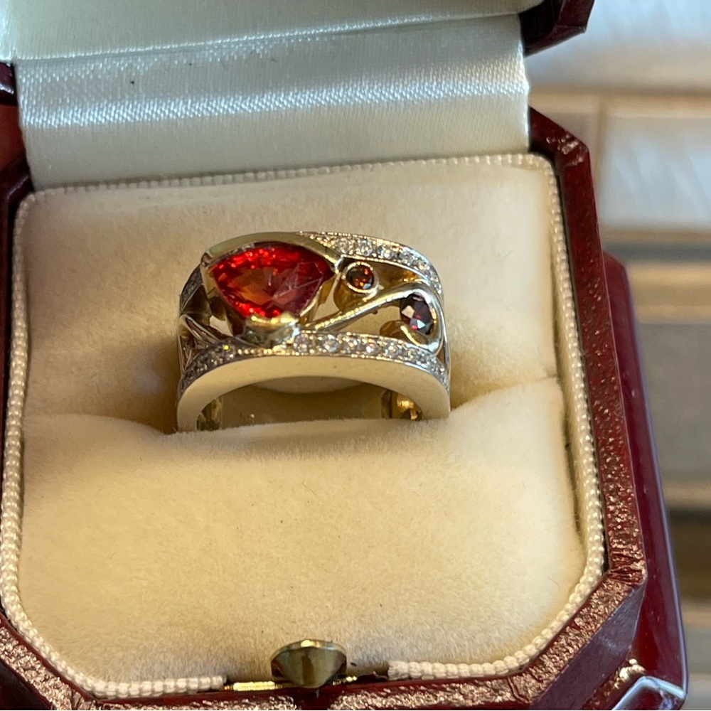 Sapphire and diamond ring Custom made